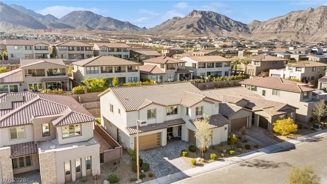 225 Carmel Sky Street, Las Vegas, NV 89138