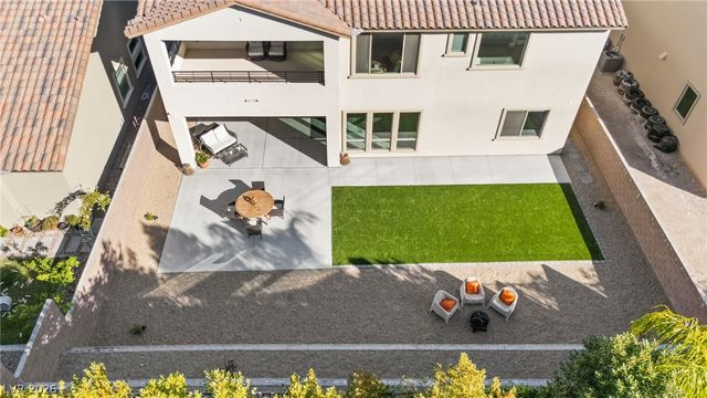 225 Carmel Sky Street, Las Vegas, NV 89138