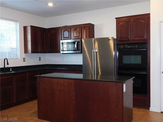 11140 SALINAS PUEBLO Street, Las Vegas, NV 89179