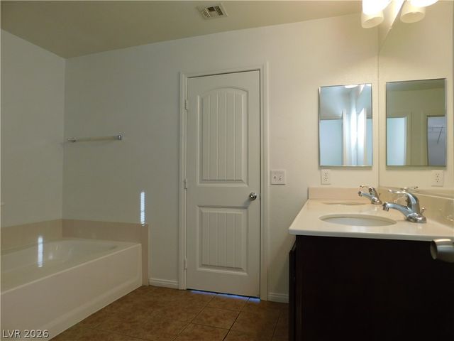 11140 SALINAS PUEBLO Street, Las Vegas, NV 89179