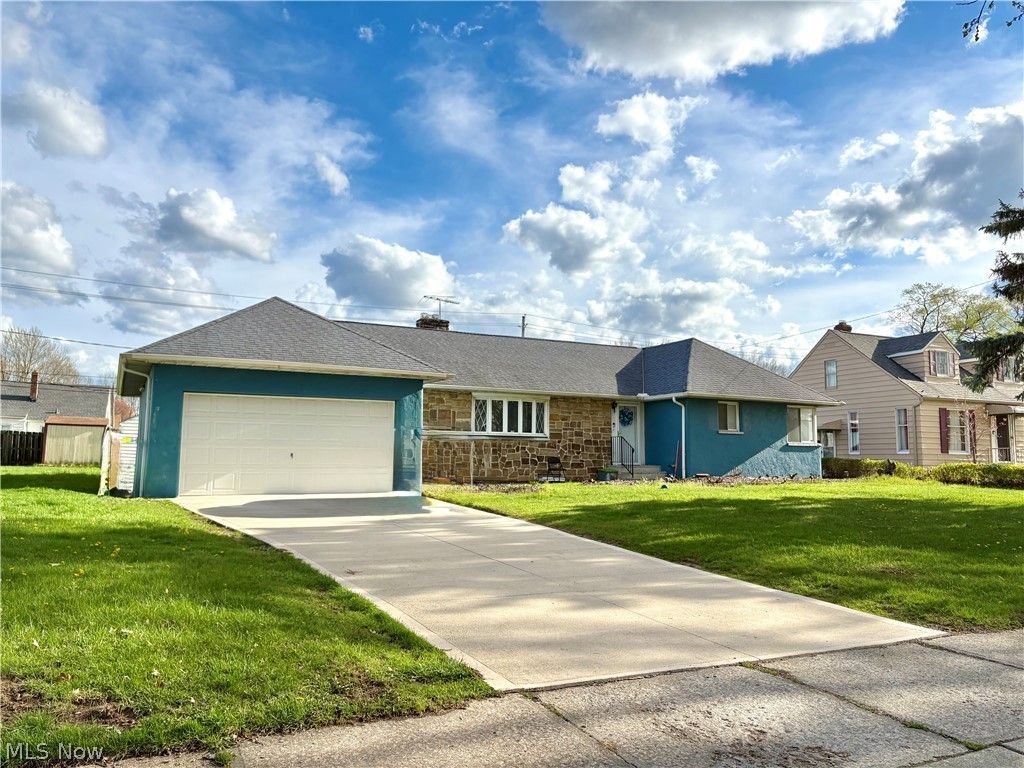 13300 Carpenter Road, Garfield Heights, OH 44125