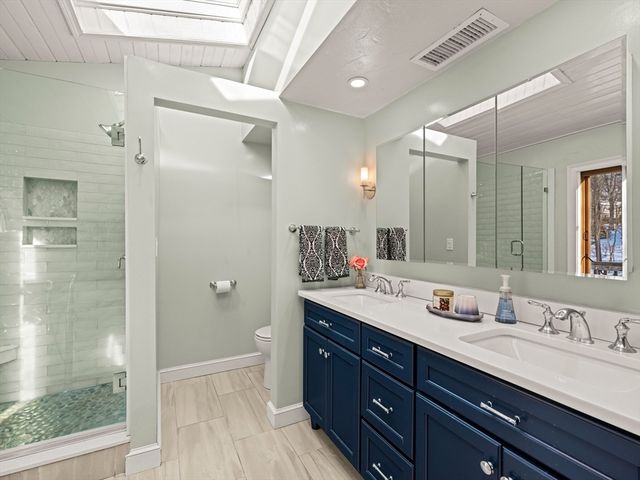 60 Nashoba Rd, Acton, MA 01720