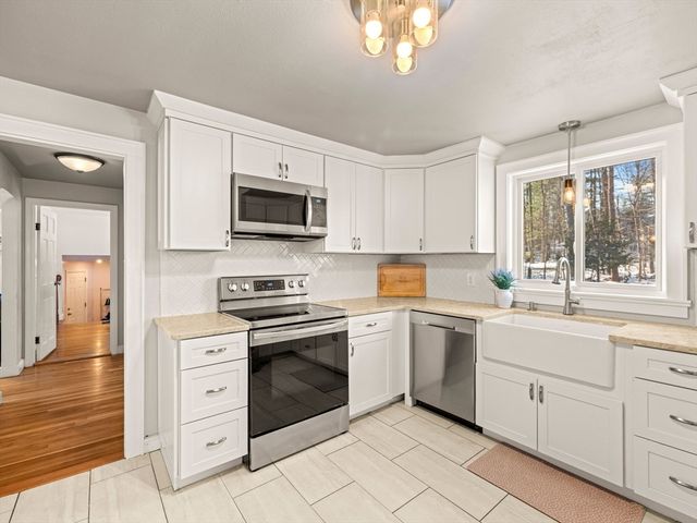 60 Nashoba Rd, Acton, MA 01720