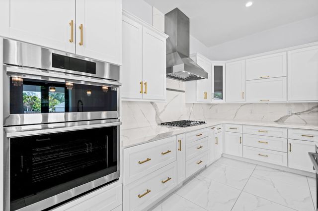 298 SW Statler Avenue, Port St. Lucie, Port St Lucie, FL 34984