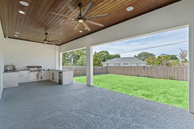 298 SW Statler Avenue, Port St. Lucie, Port St Lucie, FL 34984