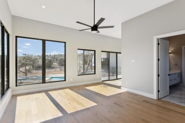 17709 Hunters HOLW, Jonestown, TX 78645