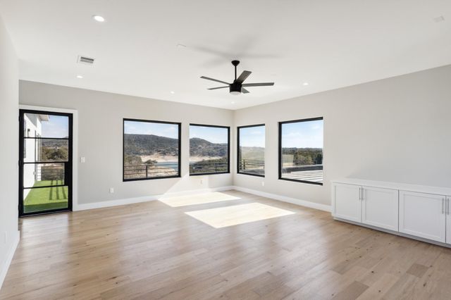 17709 Hunters HOLW, Jonestown, TX 78645