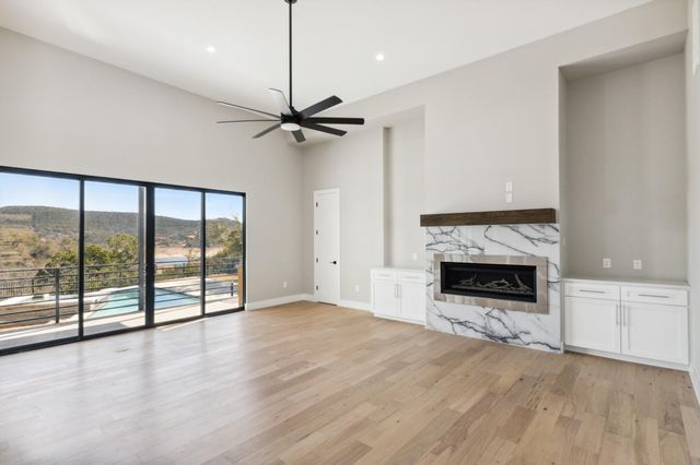 17709 Hunters HOLW, Jonestown, TX 78645