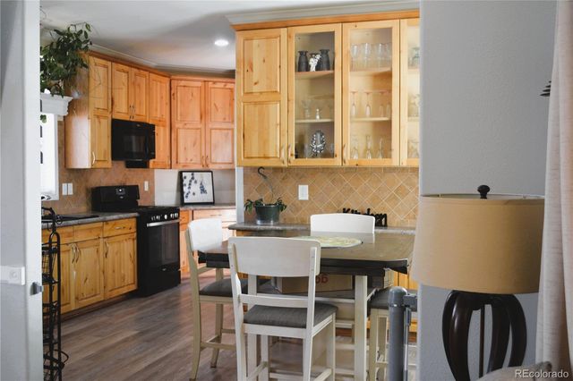 304 Barnard Court, Longmont, CO 80501