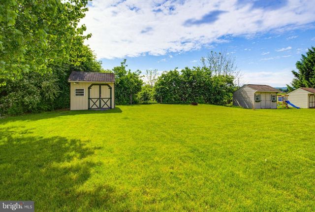 117 S 2ND ST, Denver, PA 17517