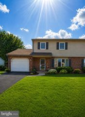 117 S 2ND ST, Denver, PA 17517