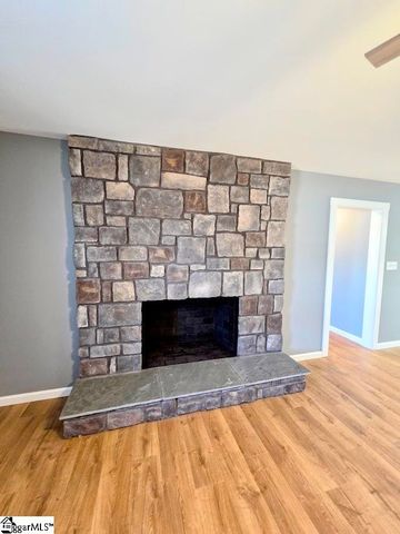103 Blossom Branch Extension, Piedmont, SC 29673