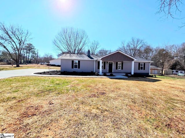 103 Blossom Branch Extension, Piedmont, SC 29673