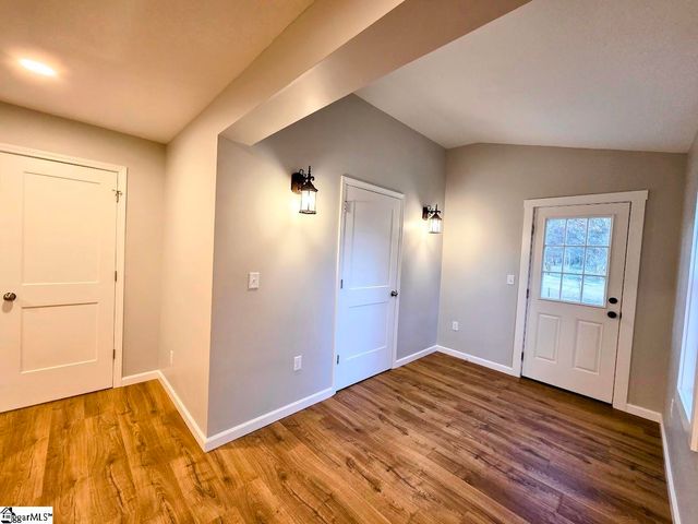 103 Blossom Branch Extension, Piedmont, SC 29673