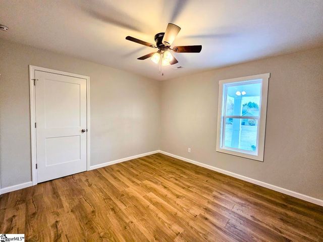 103 Blossom Branch Extension, Piedmont, SC 29673