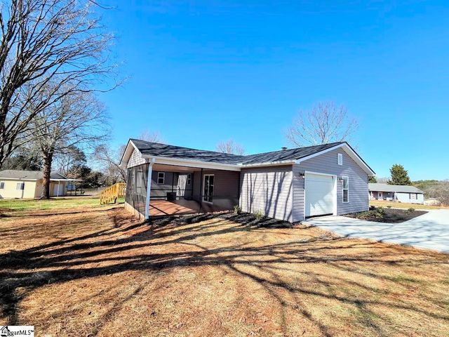 103 Blossom Branch Extension, Piedmont, SC 29673