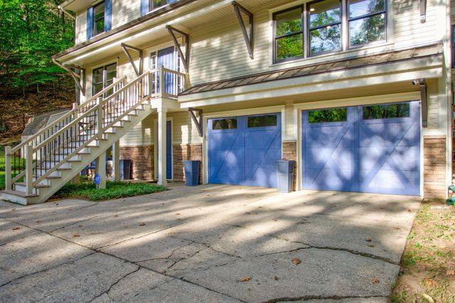 401 Stickney Ridge Road, Grand Haven City, MI 49417