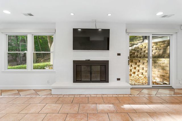 401 Stickney Ridge Road, Grand Haven City, MI 49417