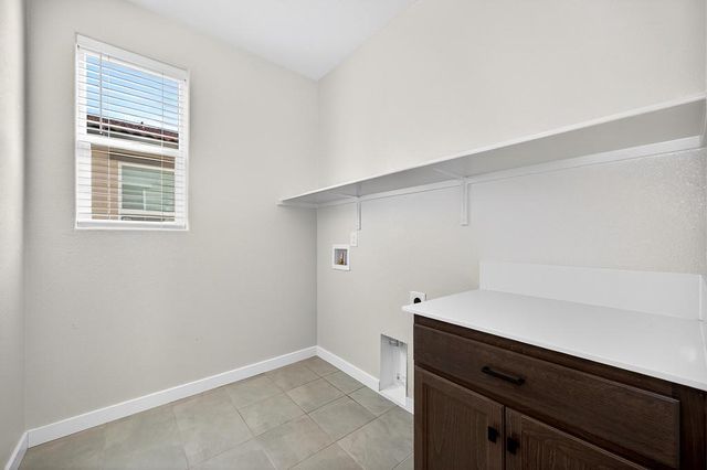 4738 Cantrell Dr, Folsom, CA 95630