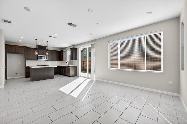 4738 Cantrell Dr, Folsom, CA 95630