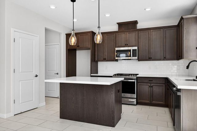 4738 Cantrell Dr, Folsom, CA 95630