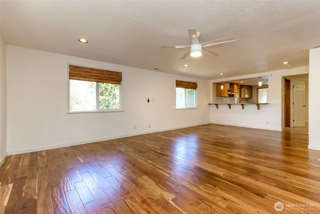 4430 John Luhr Road NE, Olympia, WA 98516