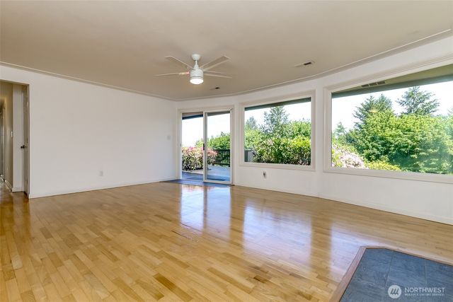 4430 John Luhr Road NE, Olympia, WA 98516