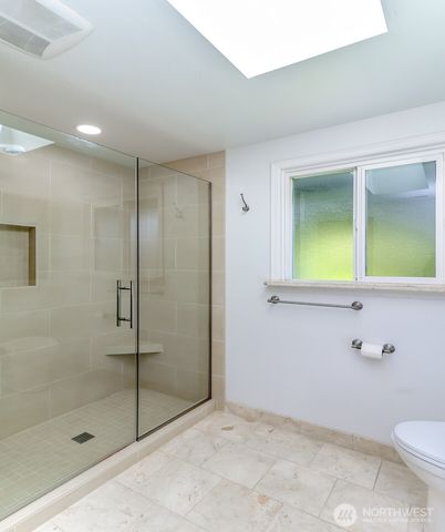 4430 John Luhr Road NE, Olympia, WA 98516