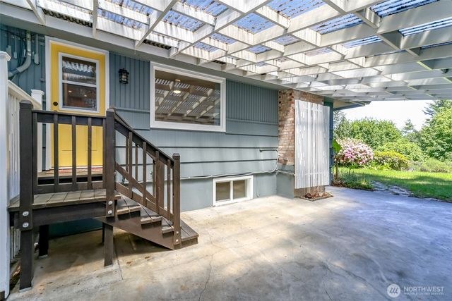 4430 John Luhr Road NE, Olympia, WA 98516