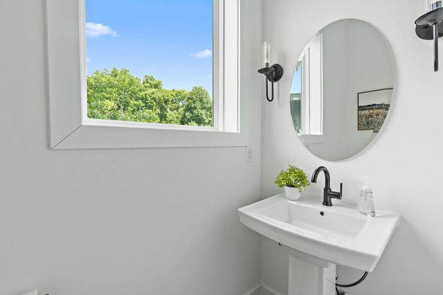 603A South 20th St, Nashville, TN 37206