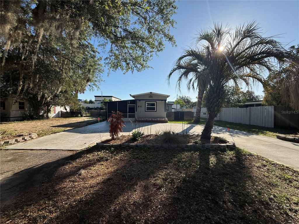 16715 SE 101ST COURT ROAD, Summerfield, FL 34491