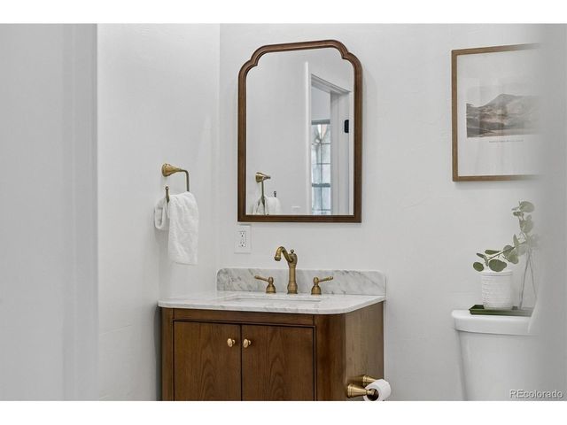 3230 Vallejo St, Denver, CO 80211