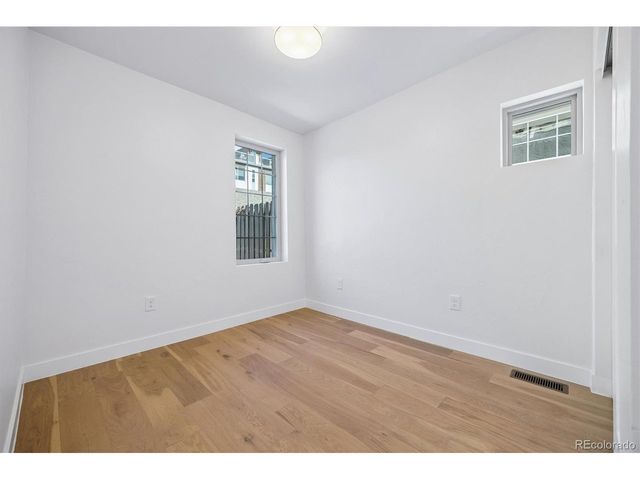 3230 Vallejo St, Denver, CO 80211