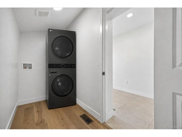3230 Vallejo St, Denver, CO 80211