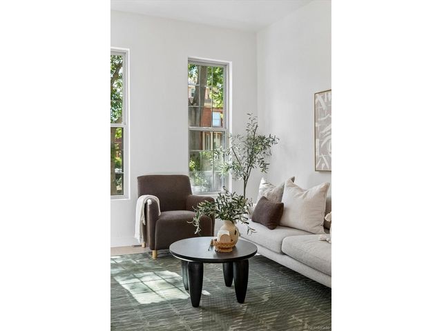 3230 Vallejo St, Denver, CO 80211