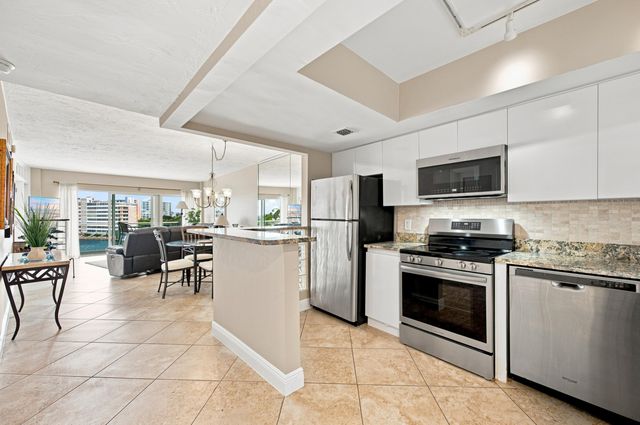 140 NE 28TH Avenue 602, Pompano Beach, FL 33062