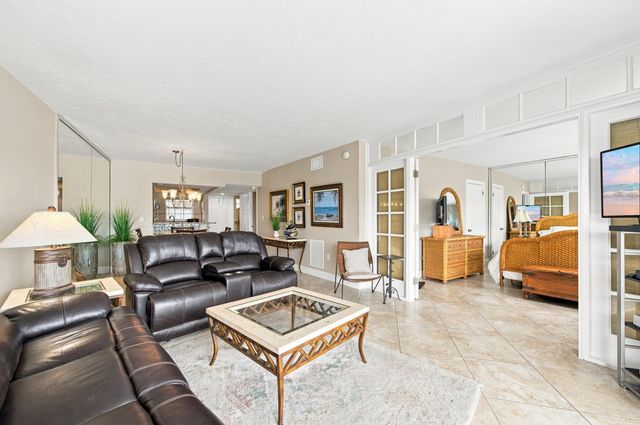 140 NE 28TH Avenue 602, Pompano Beach, FL 33062