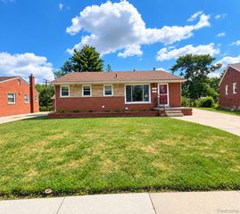 29451 Steinhauer Street, Inkster, MI 48141
