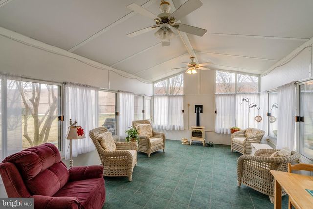 508 OAK GROVE DR, Lancaster, PA 17601