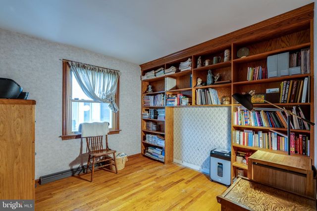 508 OAK GROVE DR, Lancaster, PA 17601