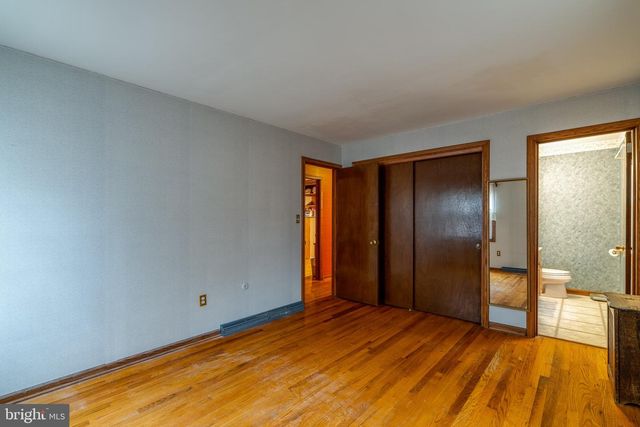 508 OAK GROVE DR, Lancaster, PA 17601