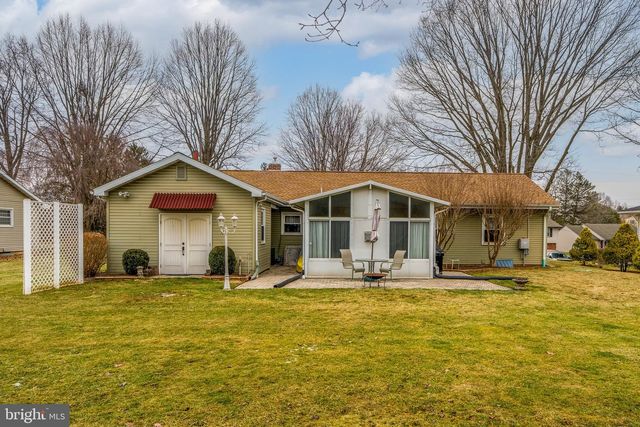 508 OAK GROVE DR, Lancaster, PA 17601