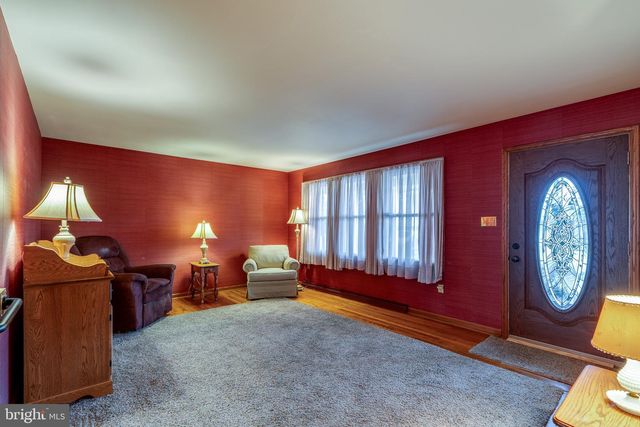 508 OAK GROVE DR, Lancaster, PA 17601