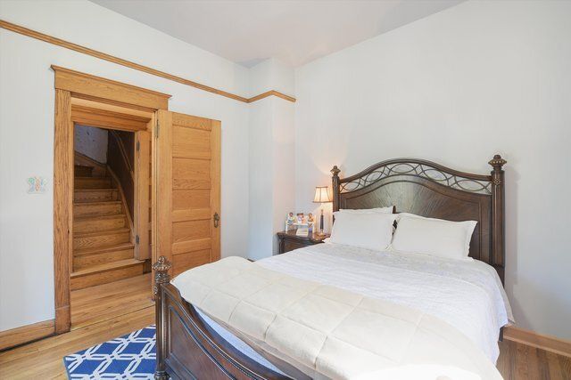 1036 W Garfield Boulevard, Chicago, IL 60609