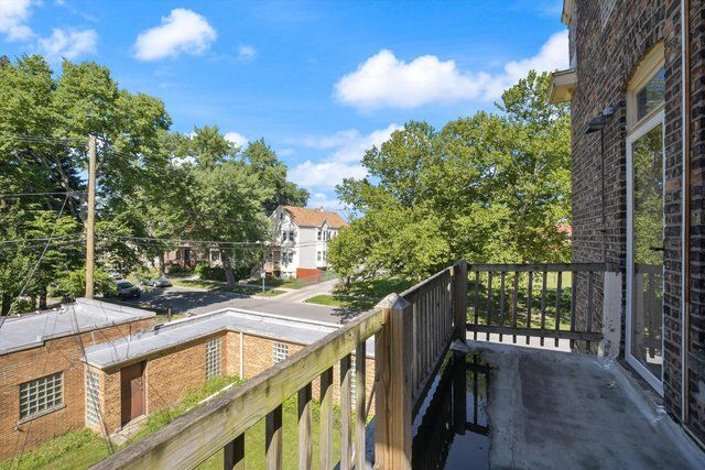 1036 W Garfield Boulevard, Chicago, IL 60609