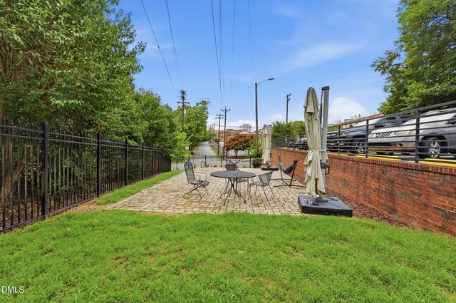 500 N Duke Street 53-307, Durham, NC 27701
