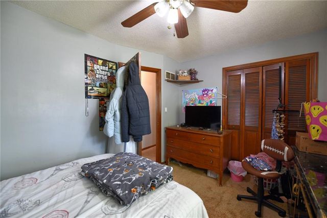 8000 Riverview Avenue, Kansas City, KS 66112