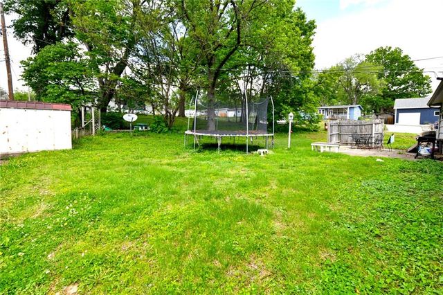 8000 Riverview Avenue, Kansas City, KS 66112