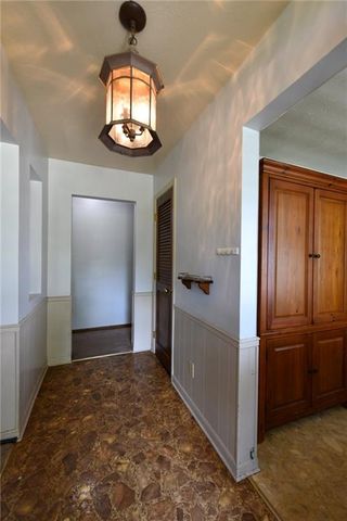 8000 Riverview Avenue, Kansas City, KS 66112