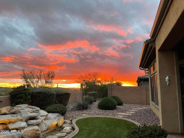 2331 W HAZELHURST Drive, Anthem, AZ 85086